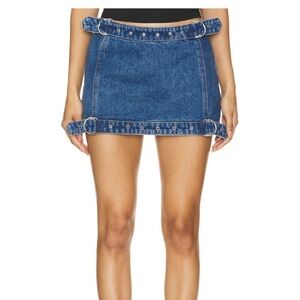 NWT Defect Superdown Size M Kenny Mini Skirt in Dark Blue Wash buckles Revolve